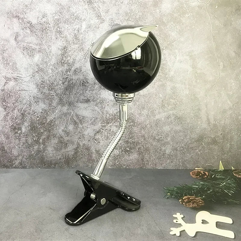 Aschenbecher Clip