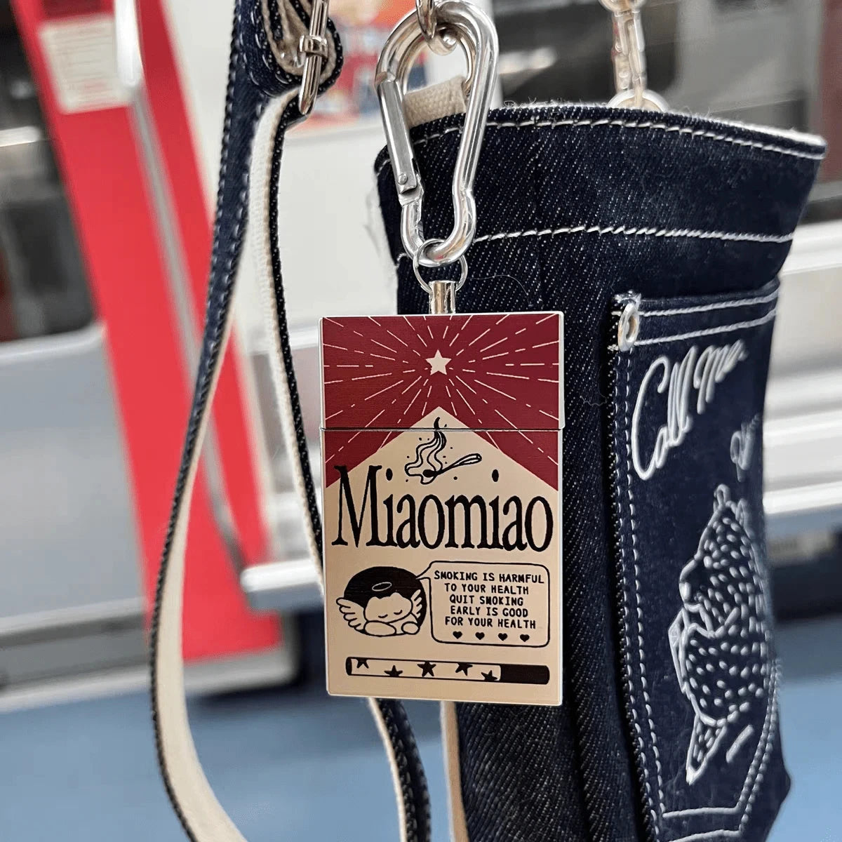 Handtaschen Aschenbecher