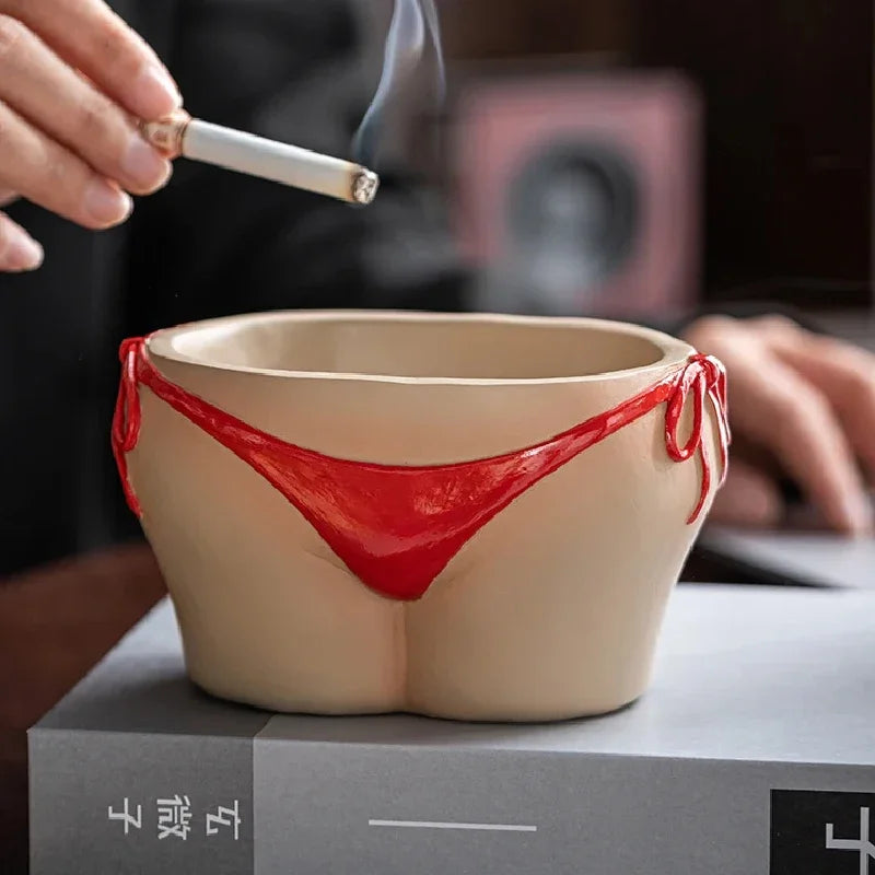 Sexy Aschenbecher