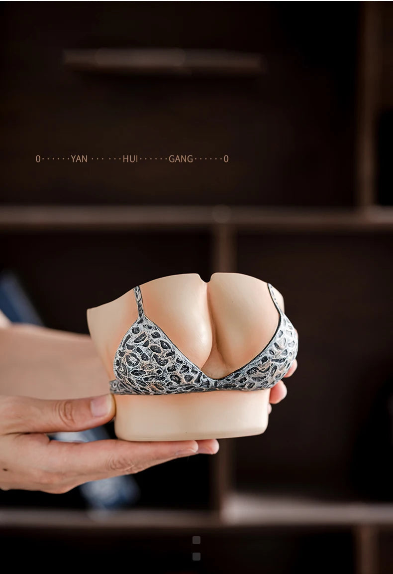 Sexy Aschenbecher