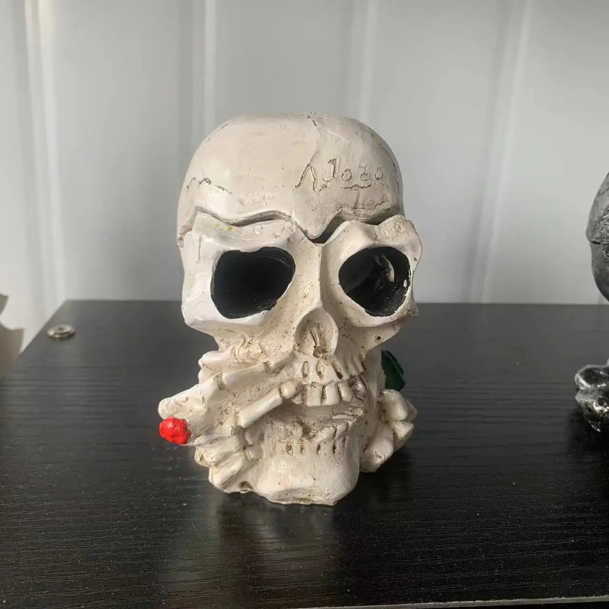 Totenkopf Aschenbecher Mit Deckel